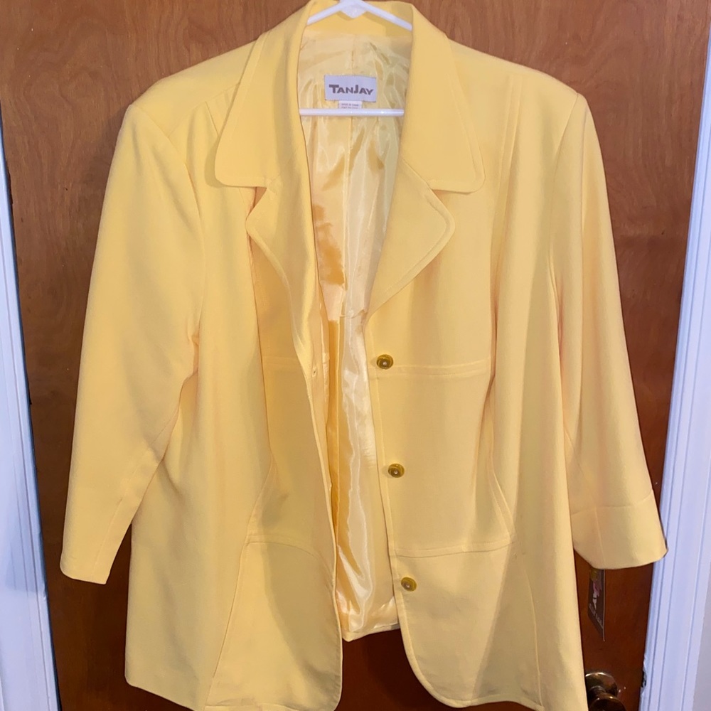 TanJay Yellow Blazer NWT Plus Size